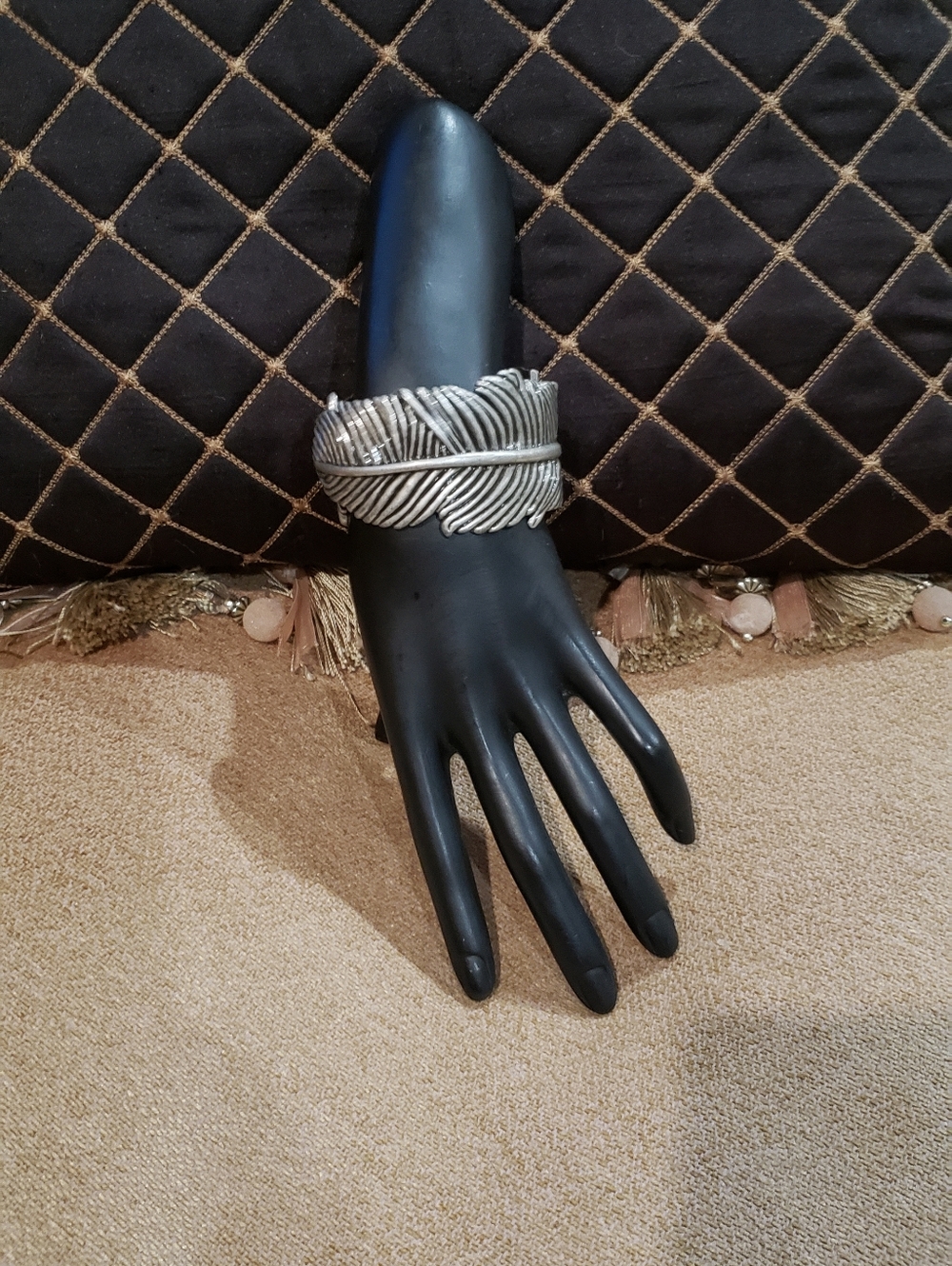 Silver-tone Metal Feather Hinge Bracelet